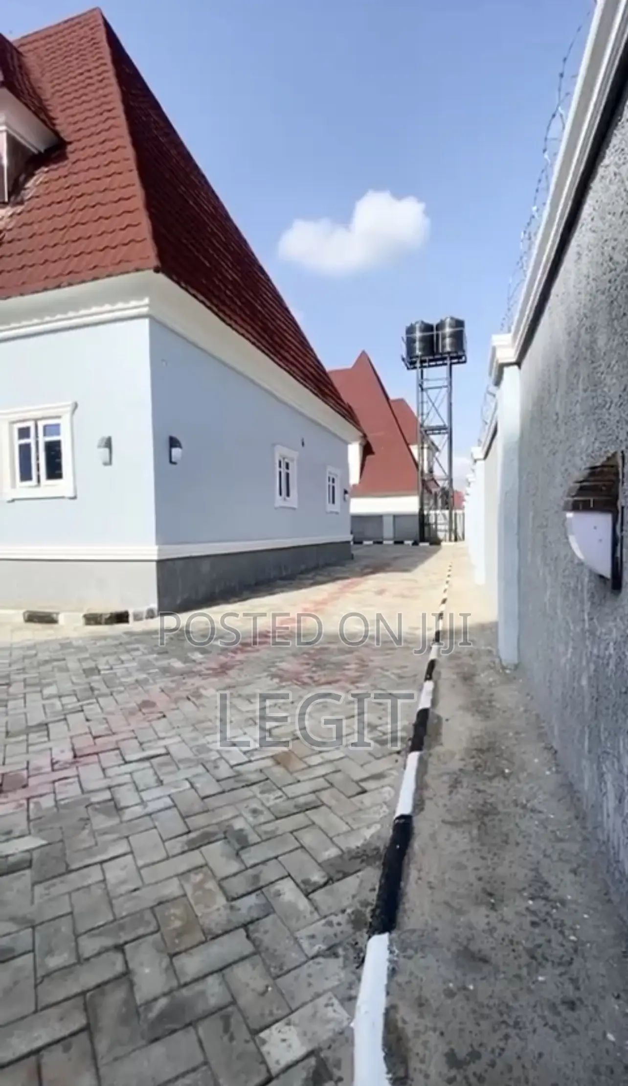 4bdrm Penthouse in Lugbe District for sale in Lugbe District