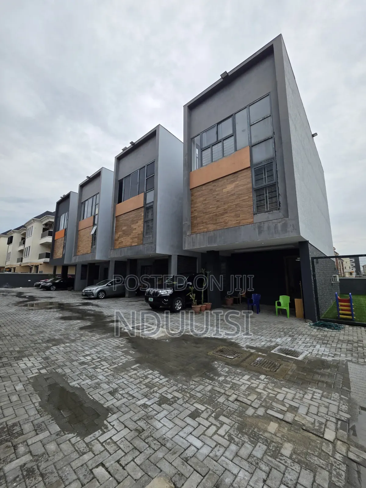 4bdrm Townhouse/Terrace in Off Kunsela Road, Ikate-Elegushi for sale in Ikate-Elegushi