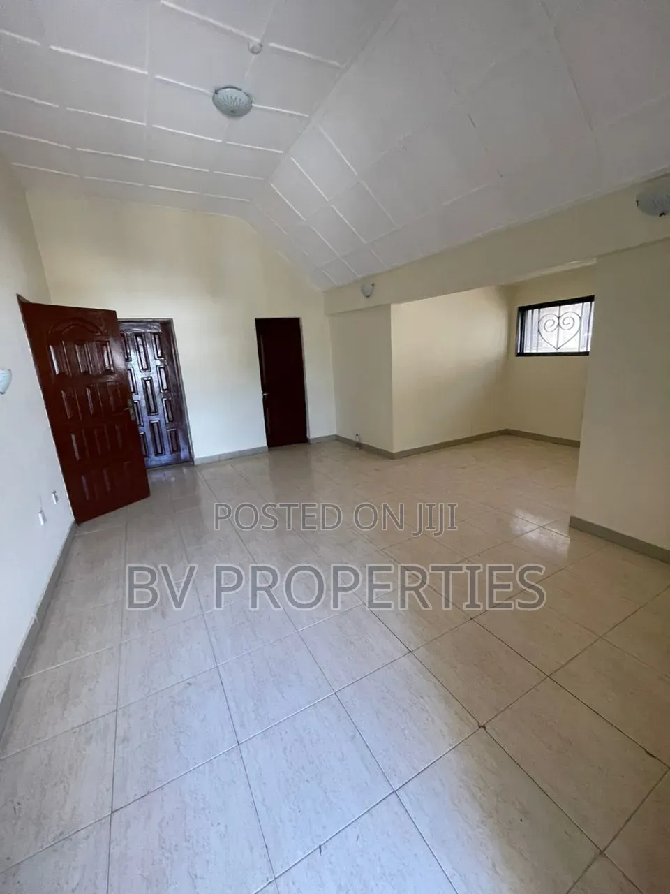 Studio Apartment in Ikota Villa Estate for rent in Ikota