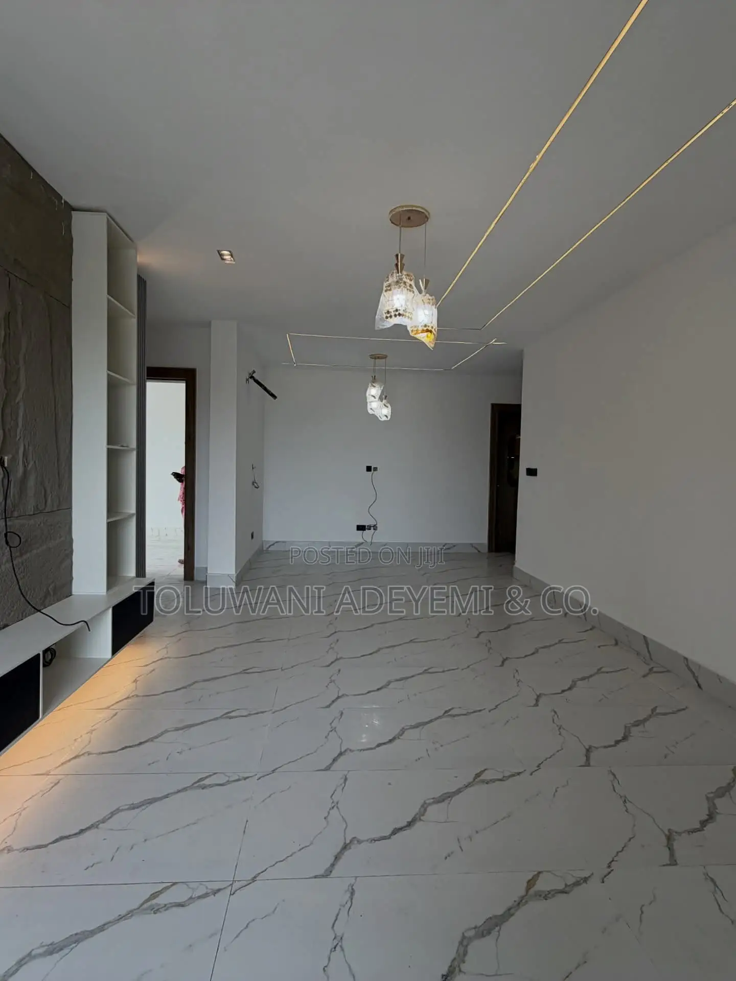 1bdrm Apartment in Lekki Phase 1 for sale in Lekki Phase 1