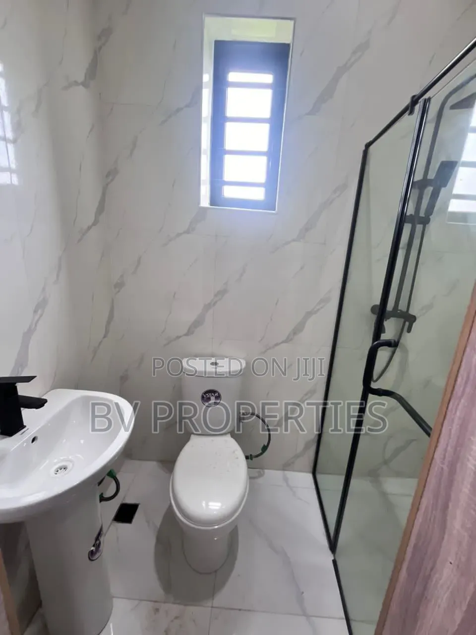 1bdrm Apartment in Westend Estate, Ikota for rent in Ikota