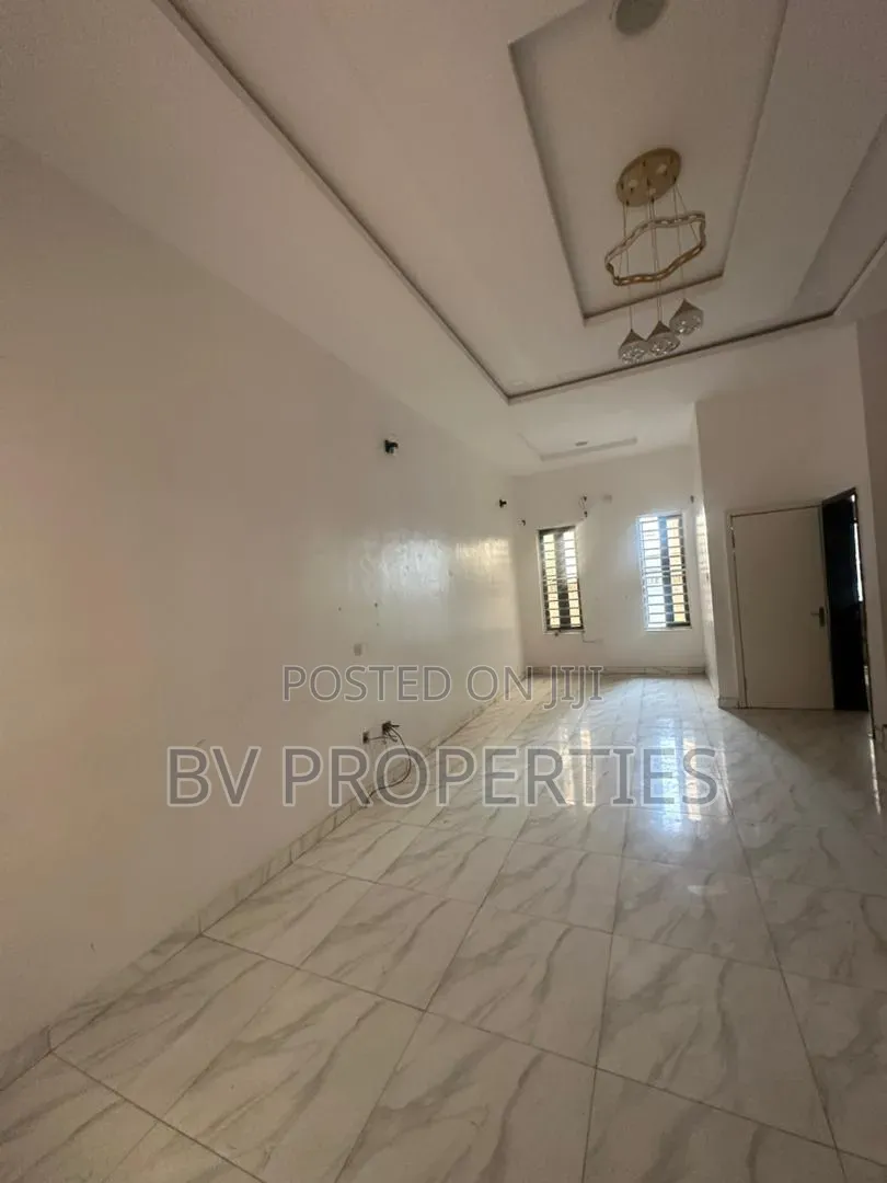 Studio Apartment in Ikota for rent in Ikota