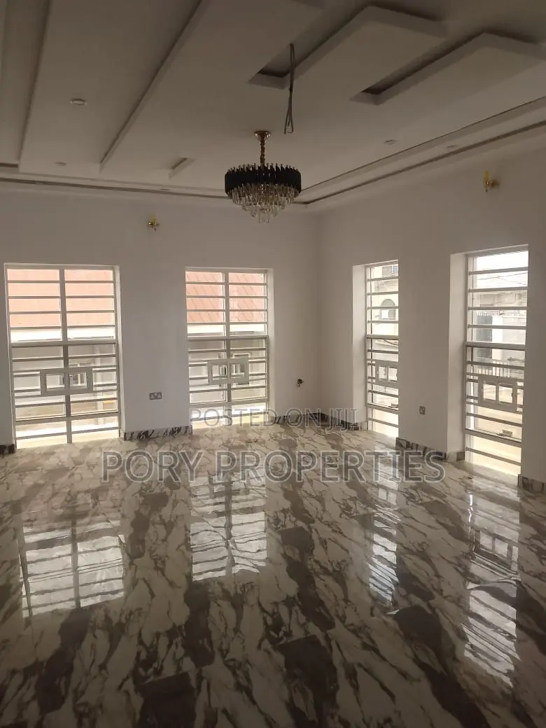 Furnished 5bdrm Duplex in Main Ire Akari, Akala Express for sale in Akala Express