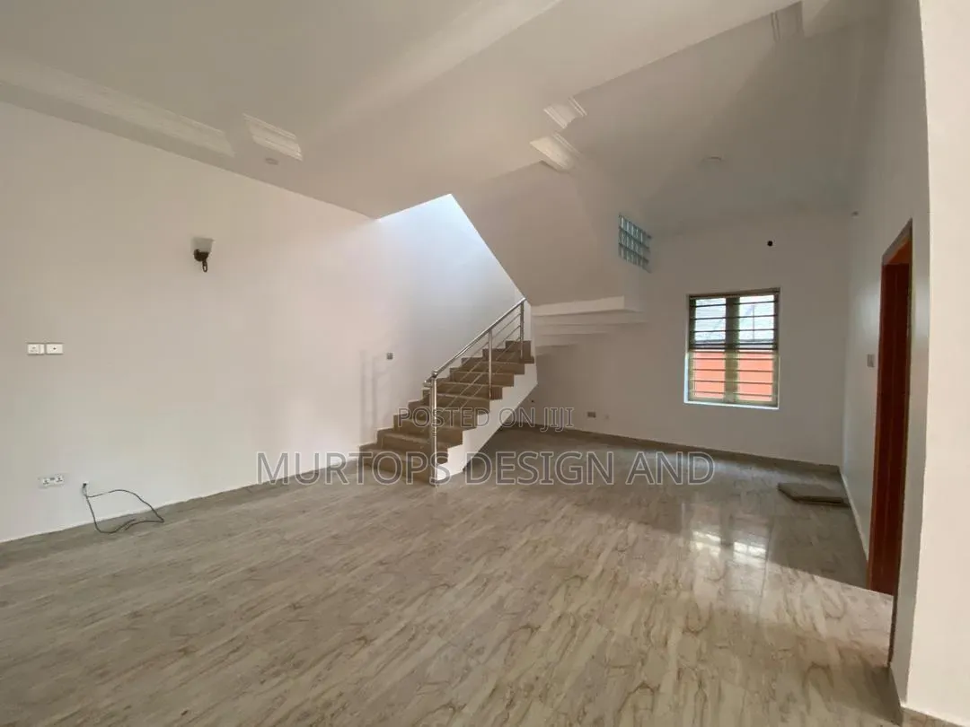 3bdrm Duplex in Cellular, Agungi for rent in Agungi