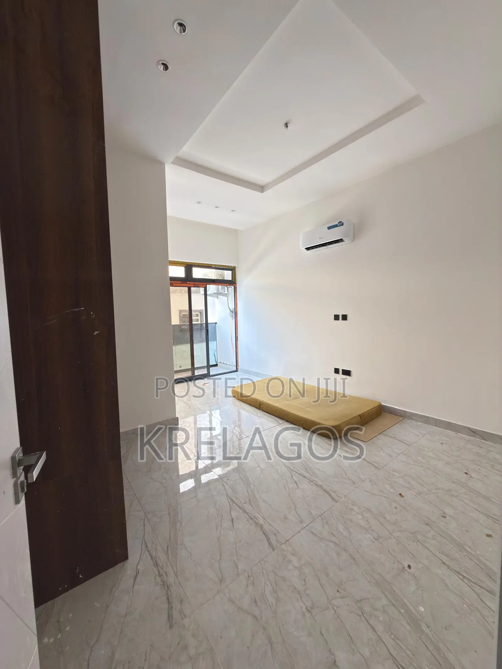 3bdrm Maisonette in Lekki Phase 1 for rent in Lekki Phase 1