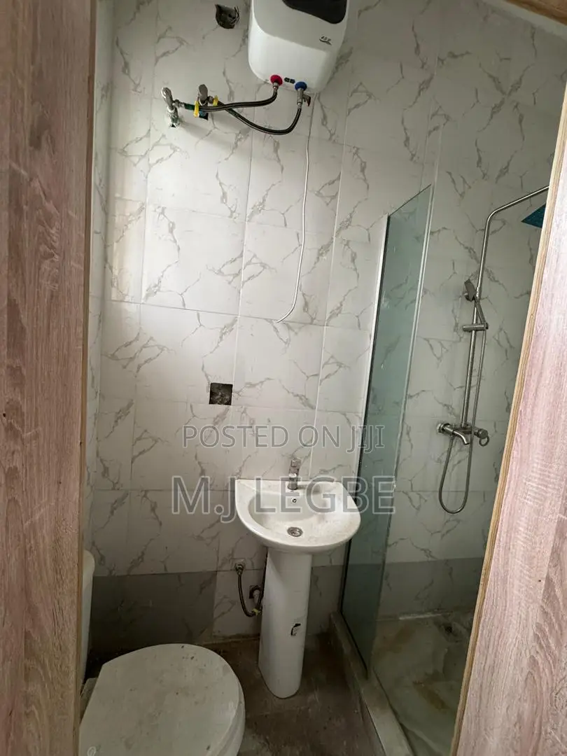 Mini Flat in Gra, Lekki for rent in Lekki
