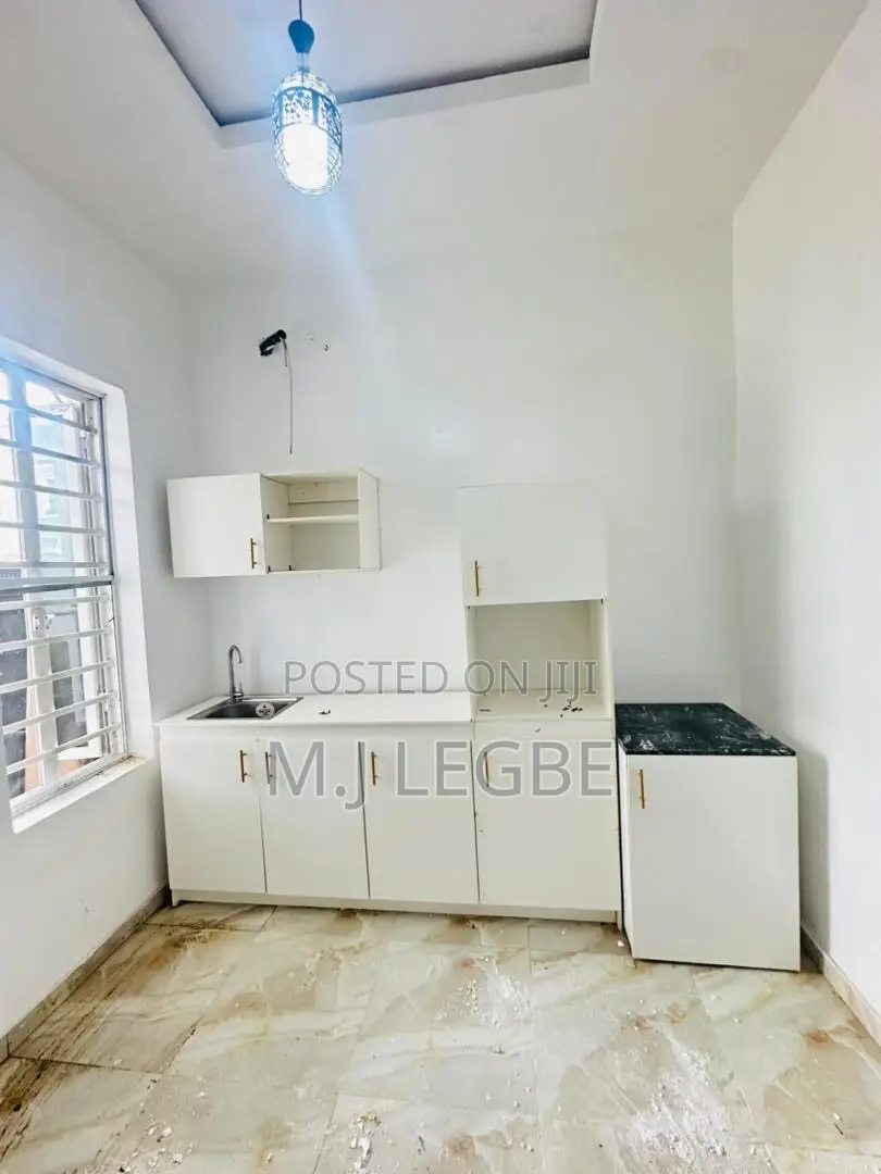 Mini Flat in Gra, Lekki for rent in Lekki