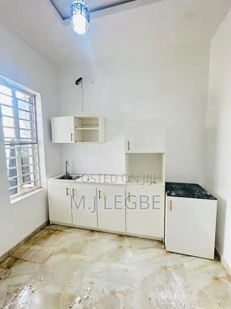 Mini Flat in Gra, Lekki for rent in Lekki