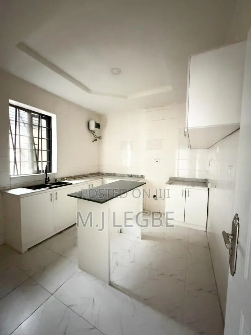 Mini Flat in Gra, Lekki for rent in Lekki