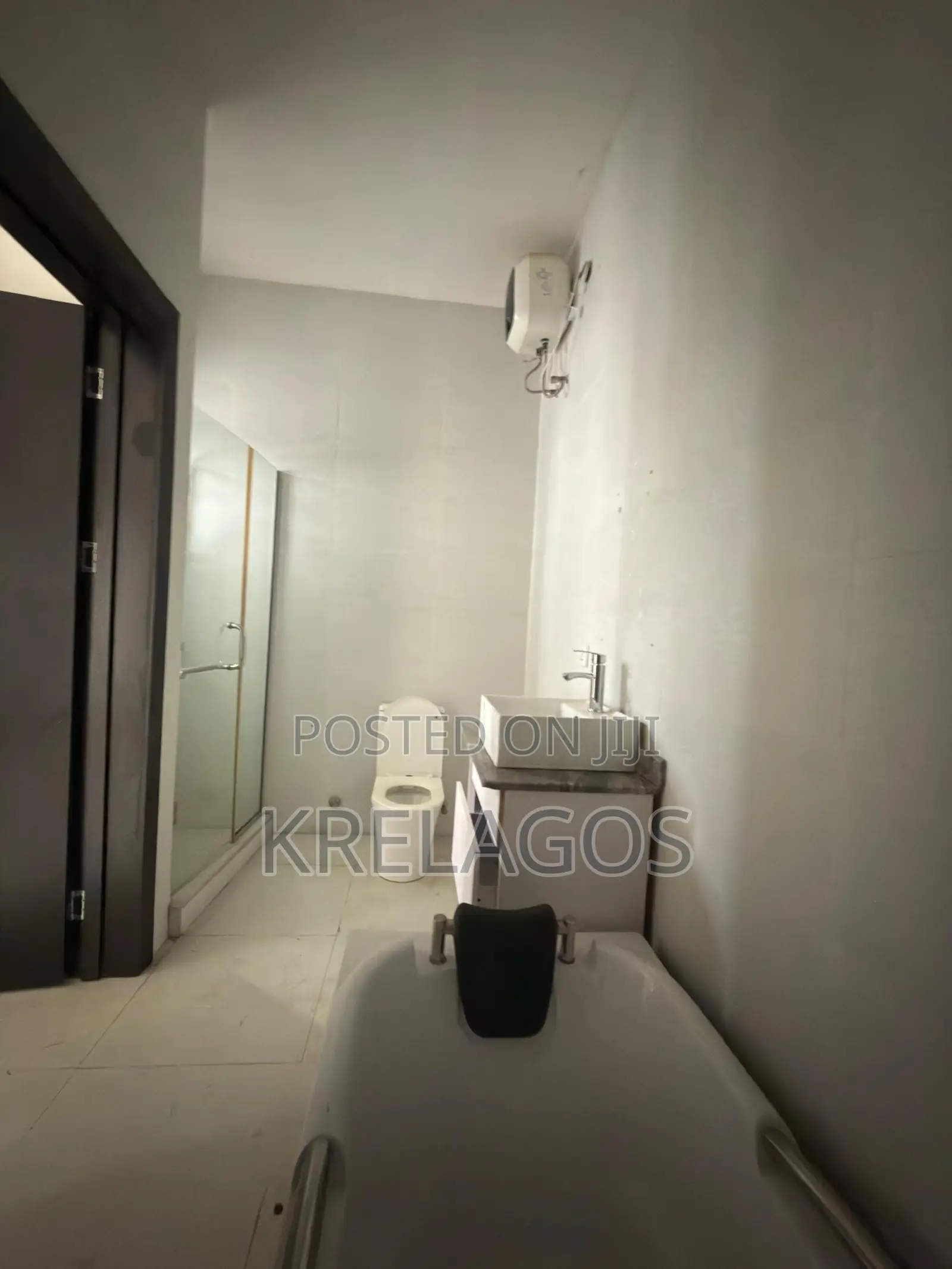 4bdrm Duplex in Orchid, Chevron for sale in Chevron