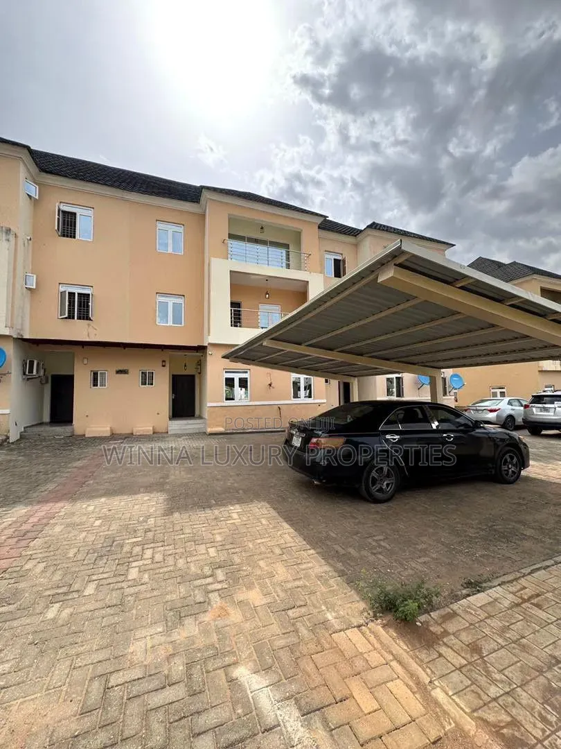 4bdrm Townhouse / Terrace in Around Ebano, Gaduwa for rent in Gaduwa