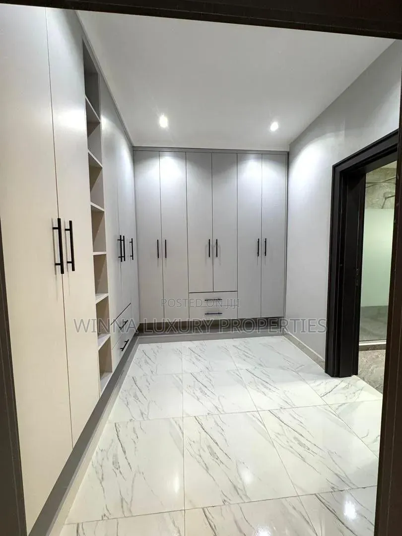 4bdrm Townhouse / Terrace in Around Ebano, Gaduwa for rent in Gaduwa
