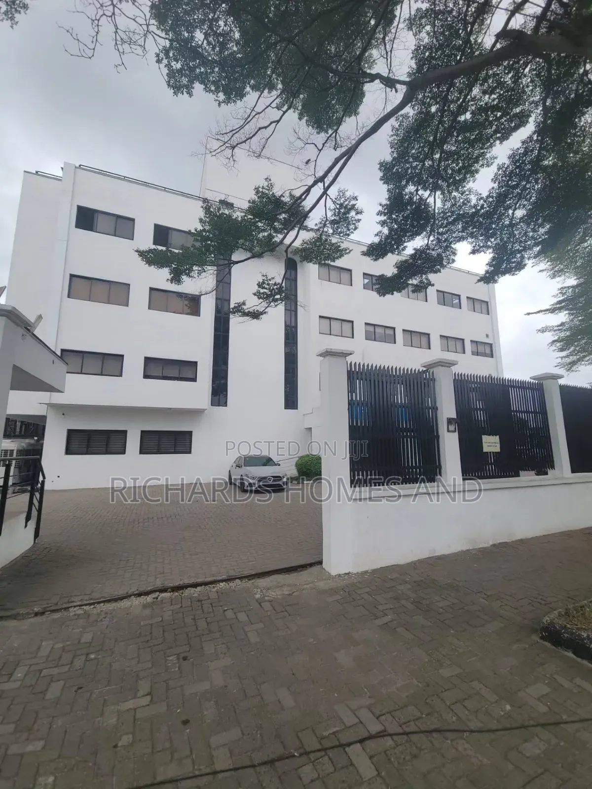 Commercial Property for Rent in Victoria Island in Victoria Island Extension