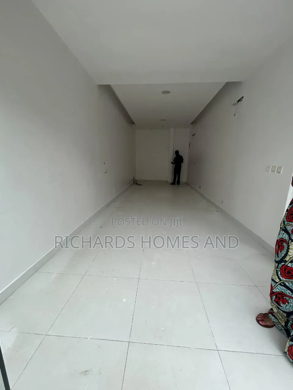 41 SQM of Commercial Space in Lekki Phase 1 in Lekki Phase 1