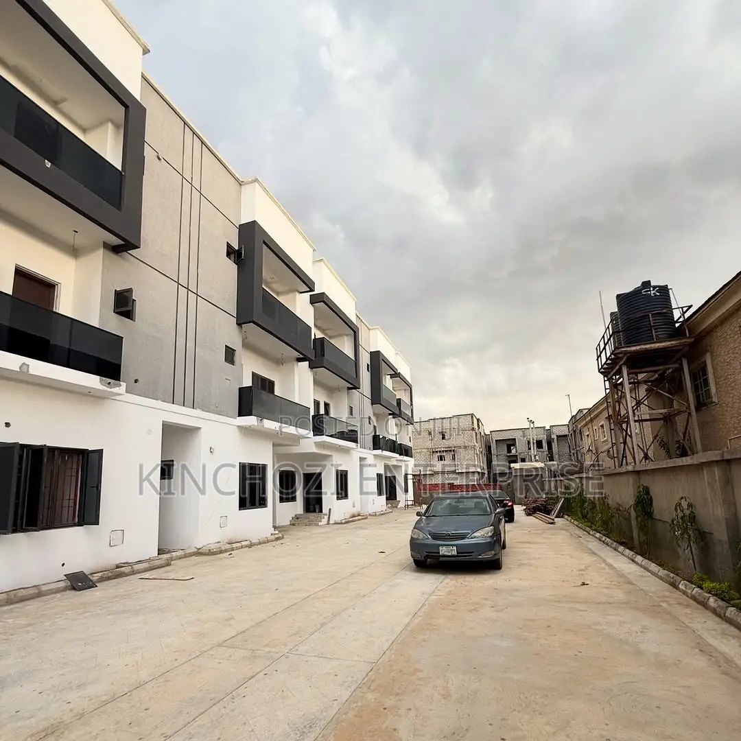 4bdrm Duplex in Kado Abuja for sale in Kado