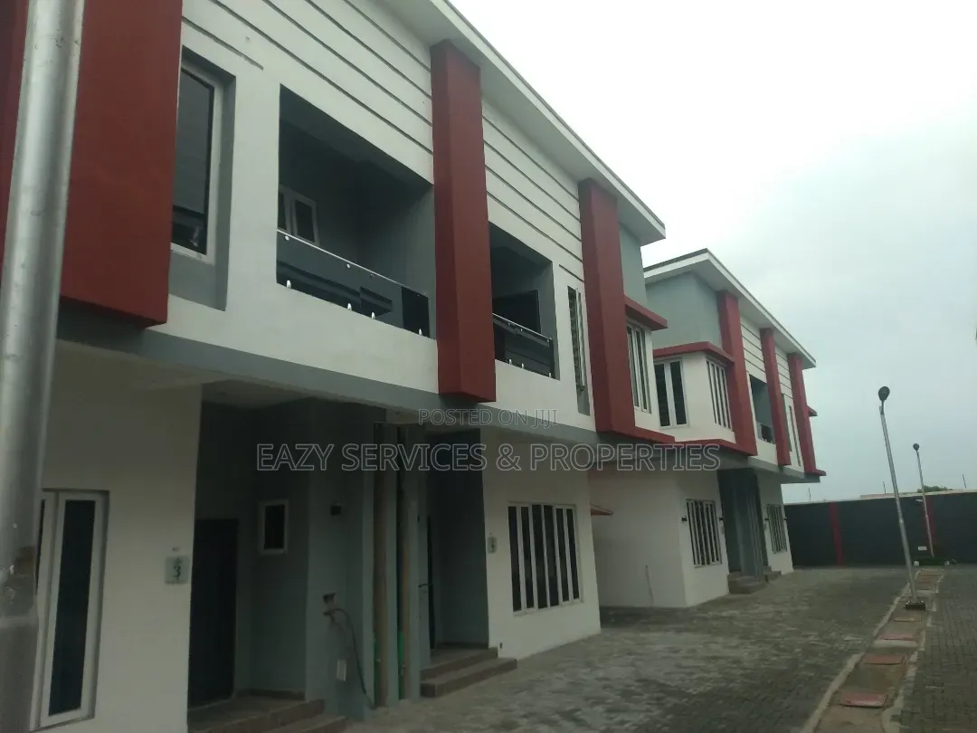 4bdrm Duplex in Roxbury Leisure, Ikota for sale in Ikota