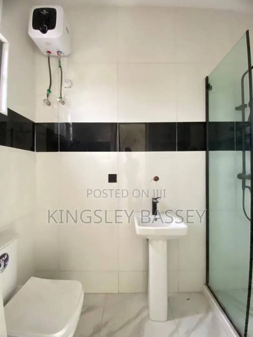2bdrm Apartment in Lekki Ikate for sale in Ikate
