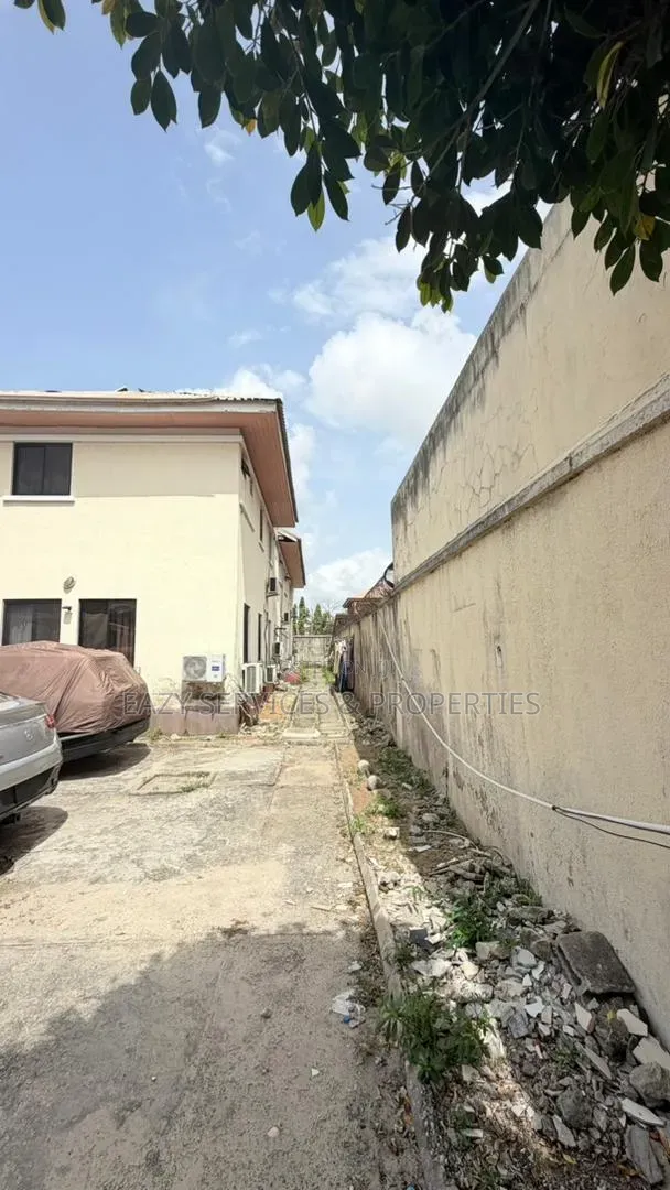 16bdrm Block of Flats in Lekki Phase One for sale in Lekki Phase 1