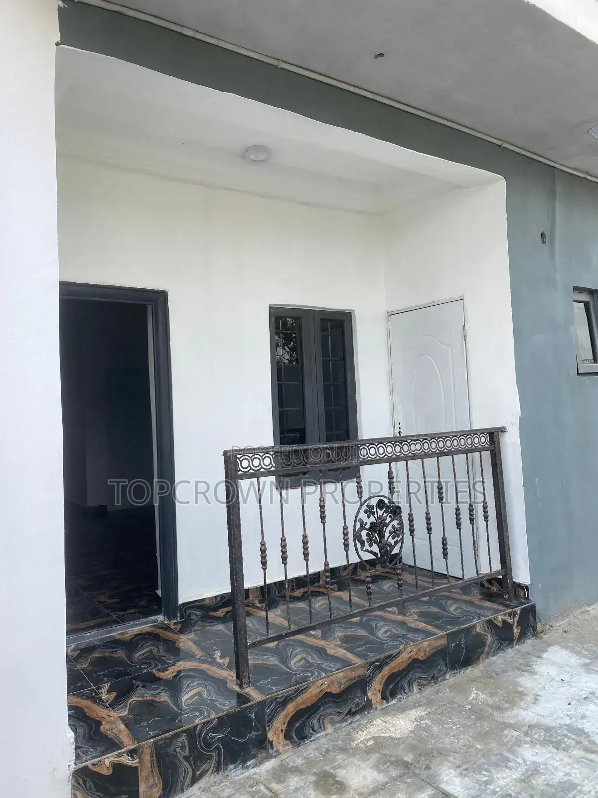 2bdrm Apartment in F01 Estate, Kubwa for rent in Kubwa