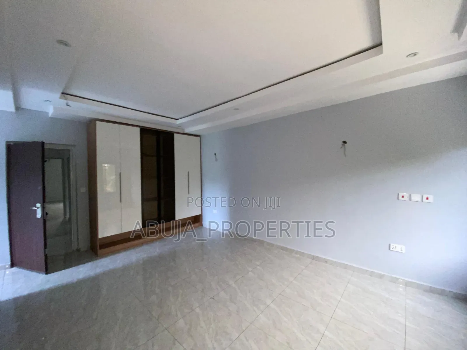 4bdrm Duplex in Life Camp for sale in Life Camp
