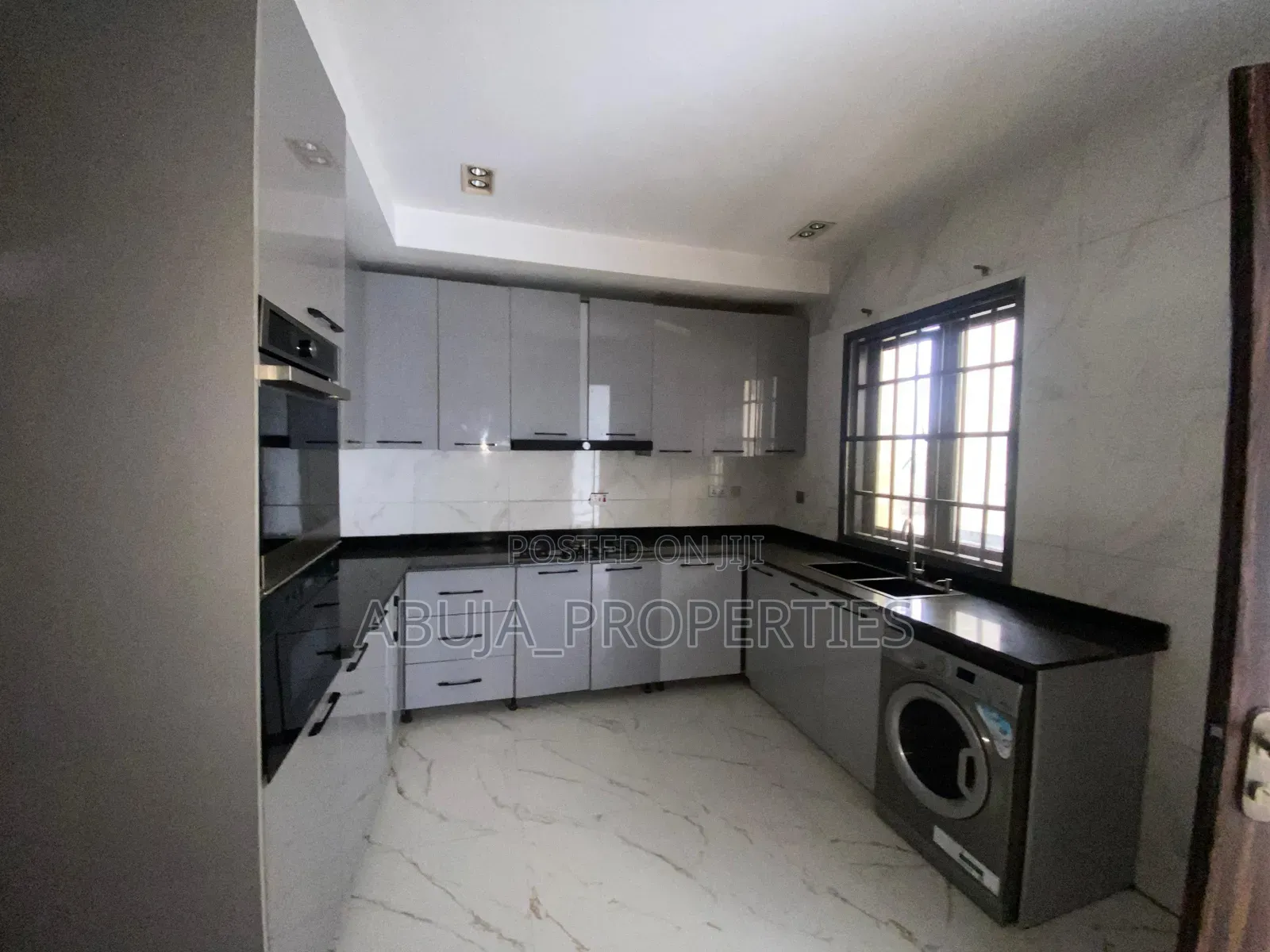 4bdrm Duplex in In A Serene And, Life Camp for rent in Life Camp