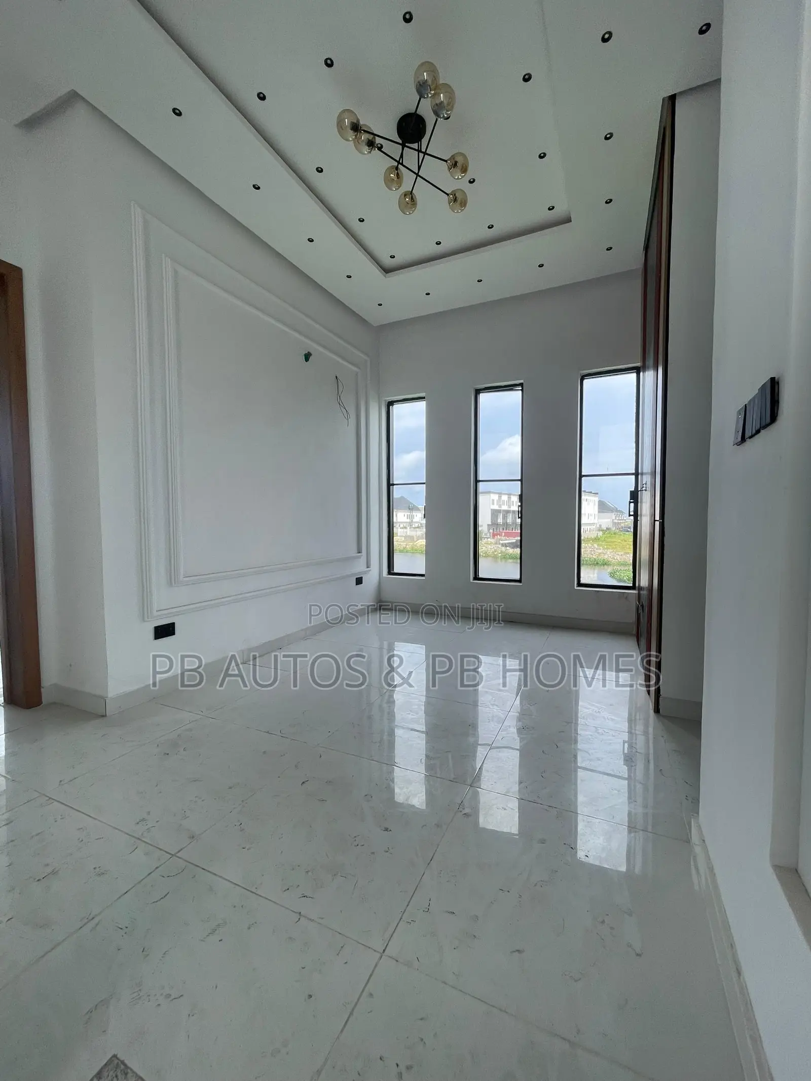 5bdrm Duplex in Lekki County Homes, Ikota for sale in Ikota