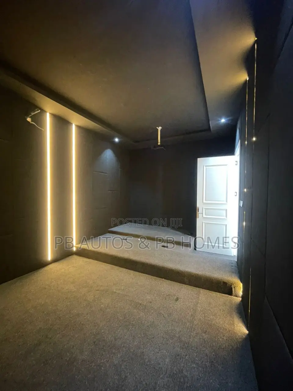 5bdrm Duplex in Ikate for sale in Ikate