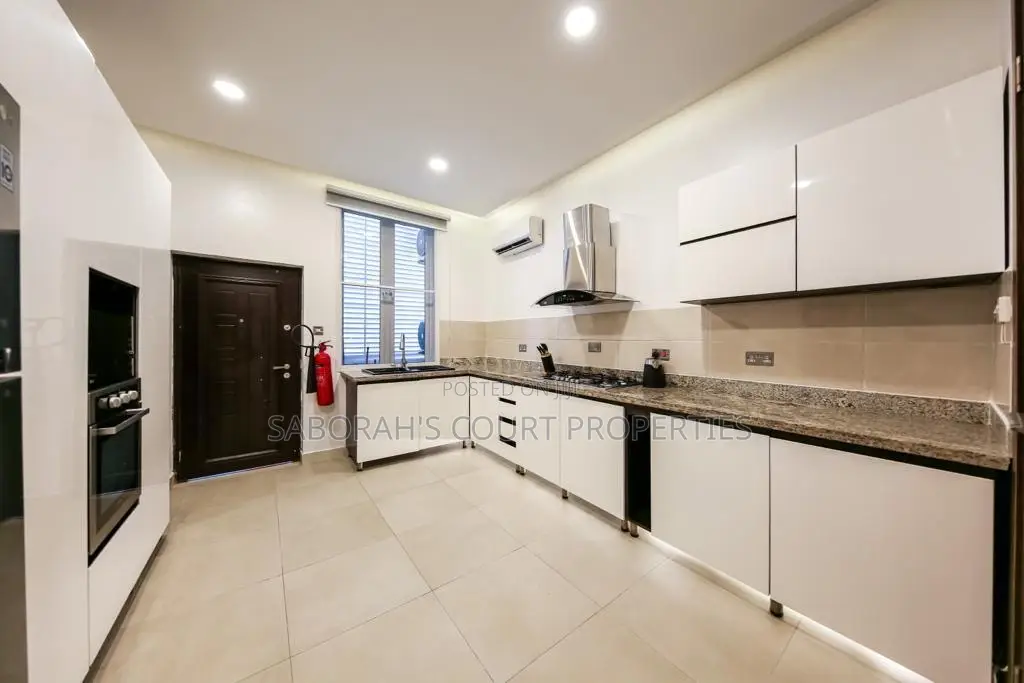 Furnished 3bdrm Apartment in Banana Island for rent in Banana Island