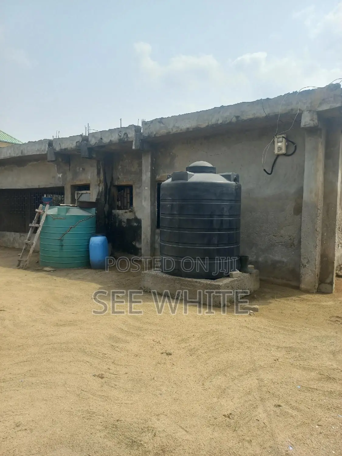 4bedroom Decked on a Full Plot of Land for Sale Amuwo Axis in Satellite Town