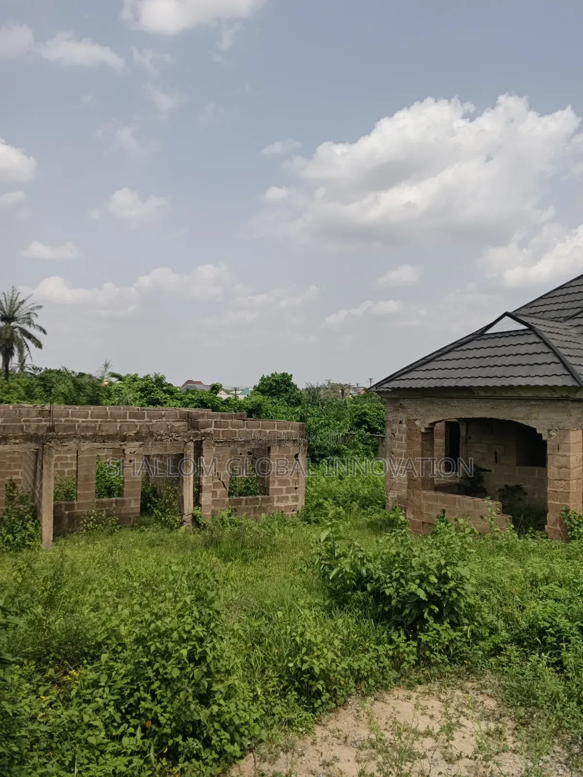 3bdrm Bungalow in Festac Estate, Akobo for sale in Akobo