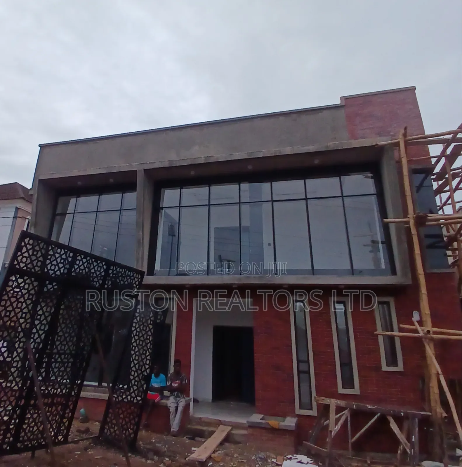 Luxury Office Building in Ibadan