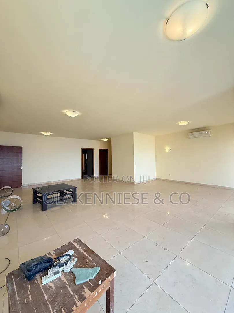 3bdrm Apartment in Bella Vista, Banana Island for sale in Banana Island