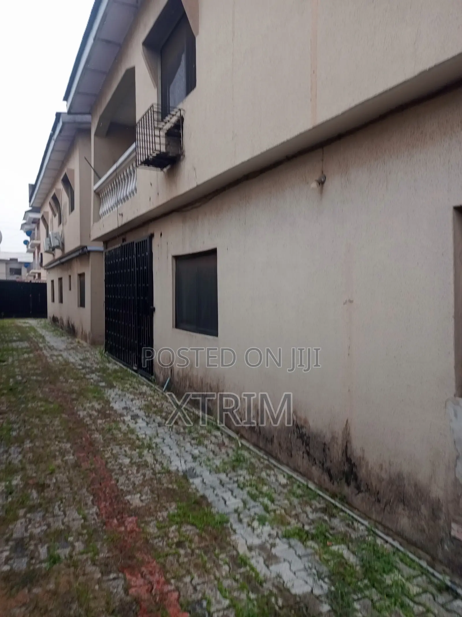 3bdrm Block of Flats in Ogba GRA for sale in Ogba GRA
