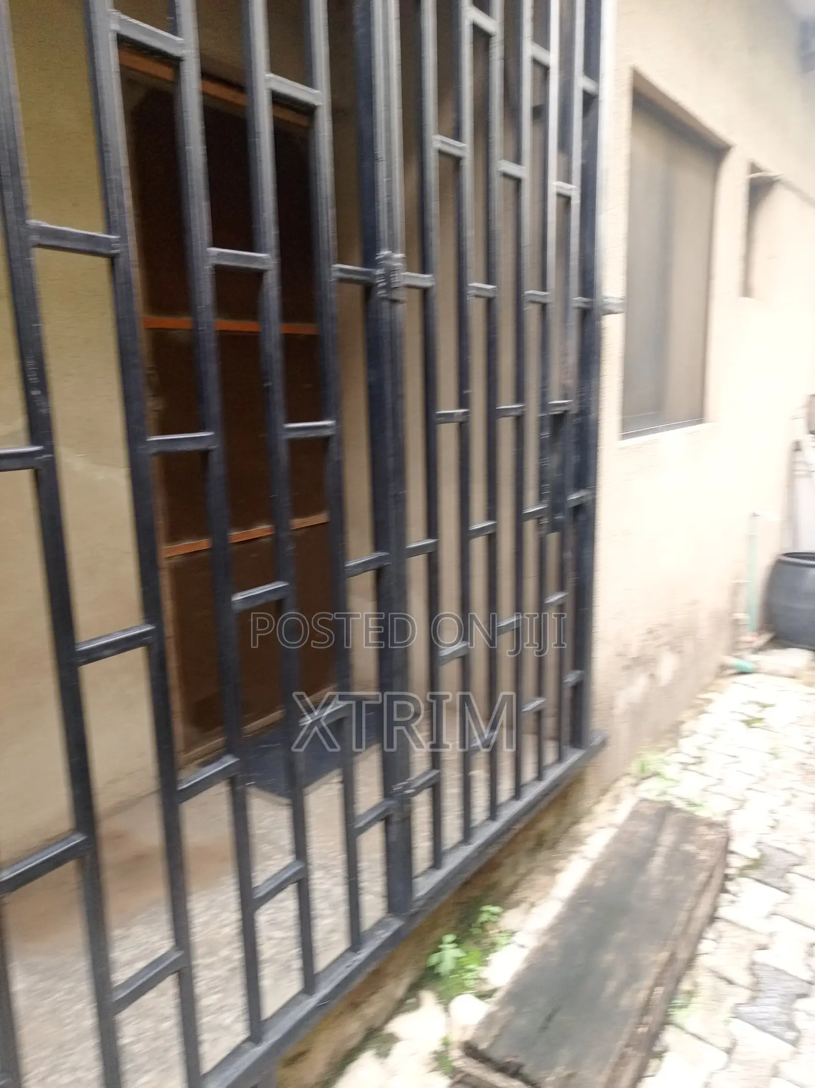 3bdrm Block of Flats in Ogba GRA for sale in Ogba GRA