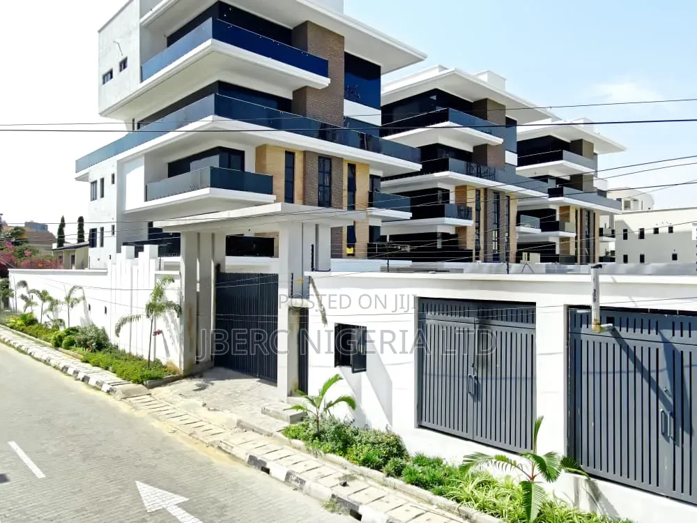 5bdrm Terrace Duplex In Ikoyi For Sale in Ikoyi