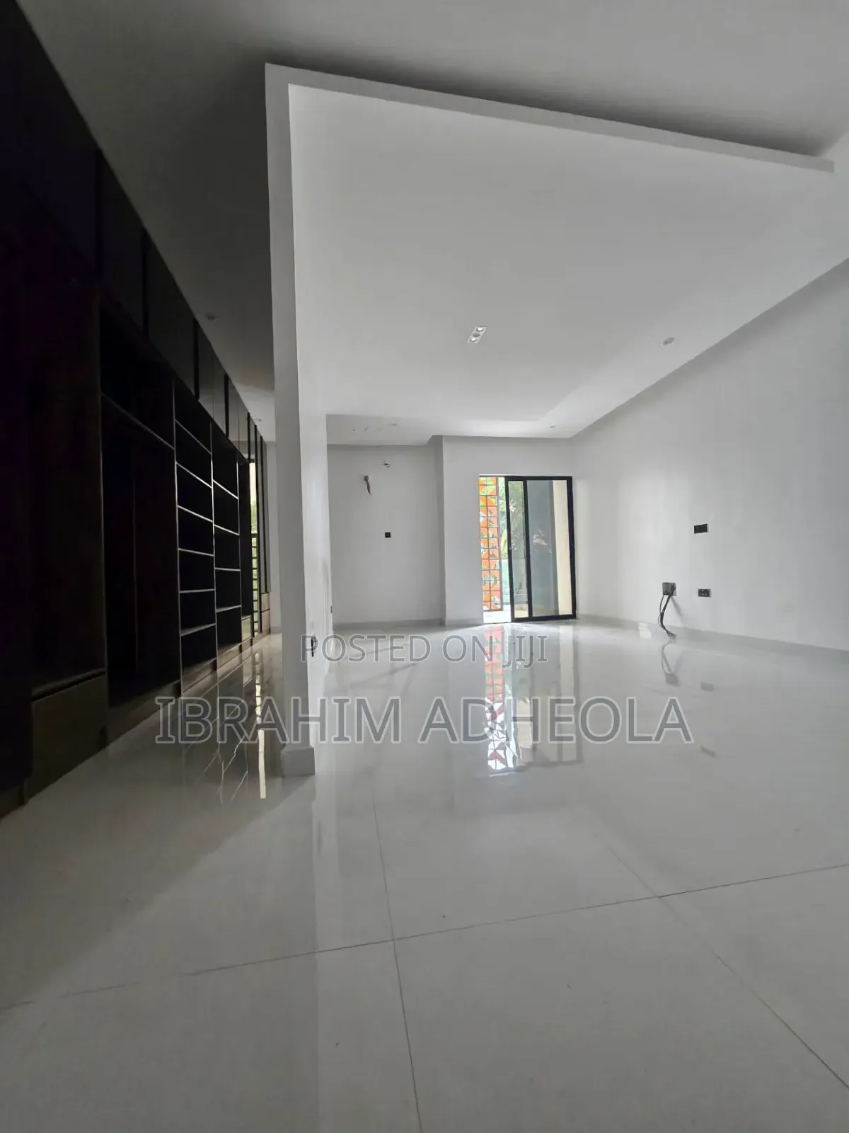 4bdrm Duplex in Adeniyi Jones for sale in Adeniyi Jones