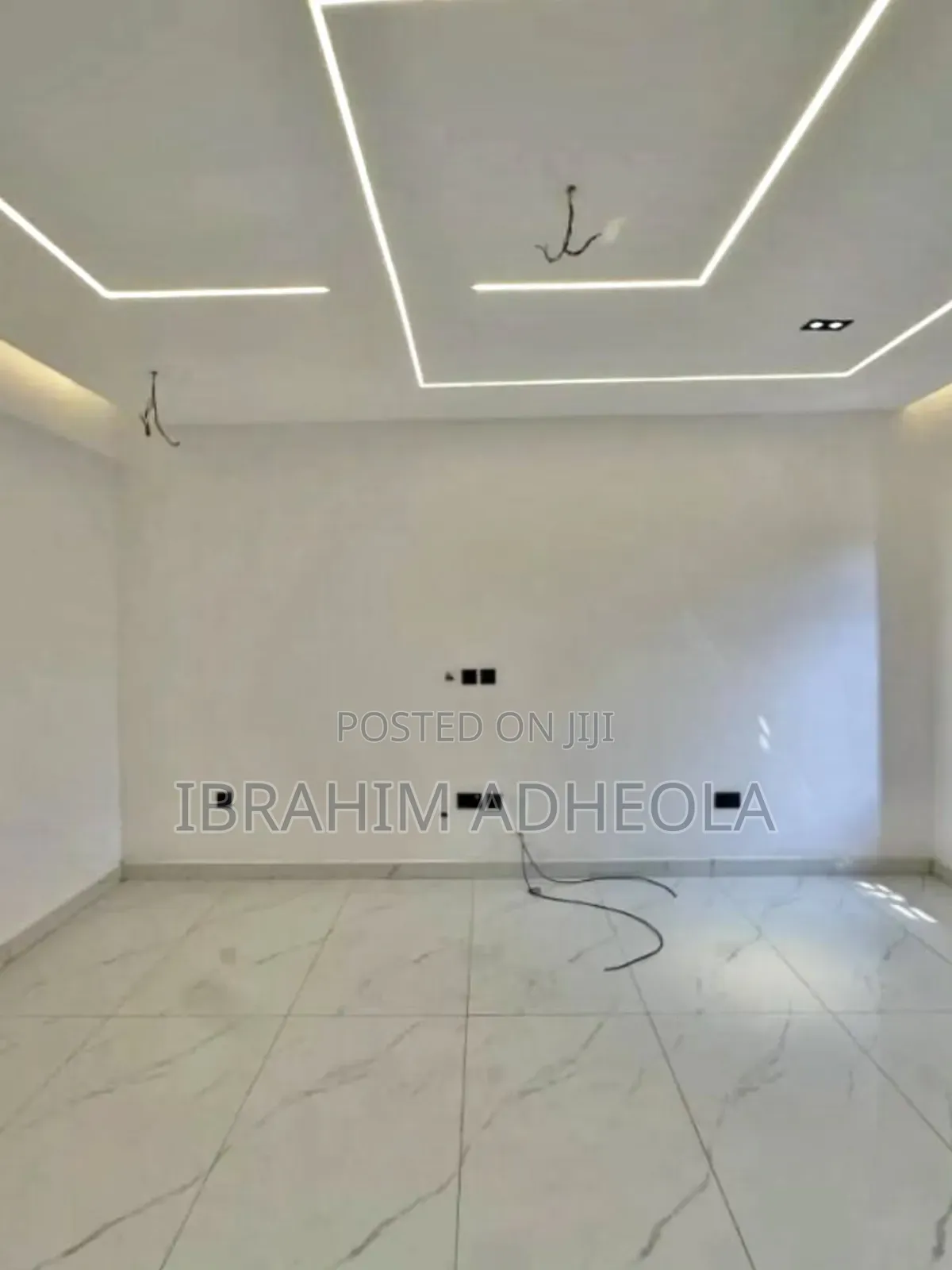 3bdrm Apartment in Akoka for sale in Akoka