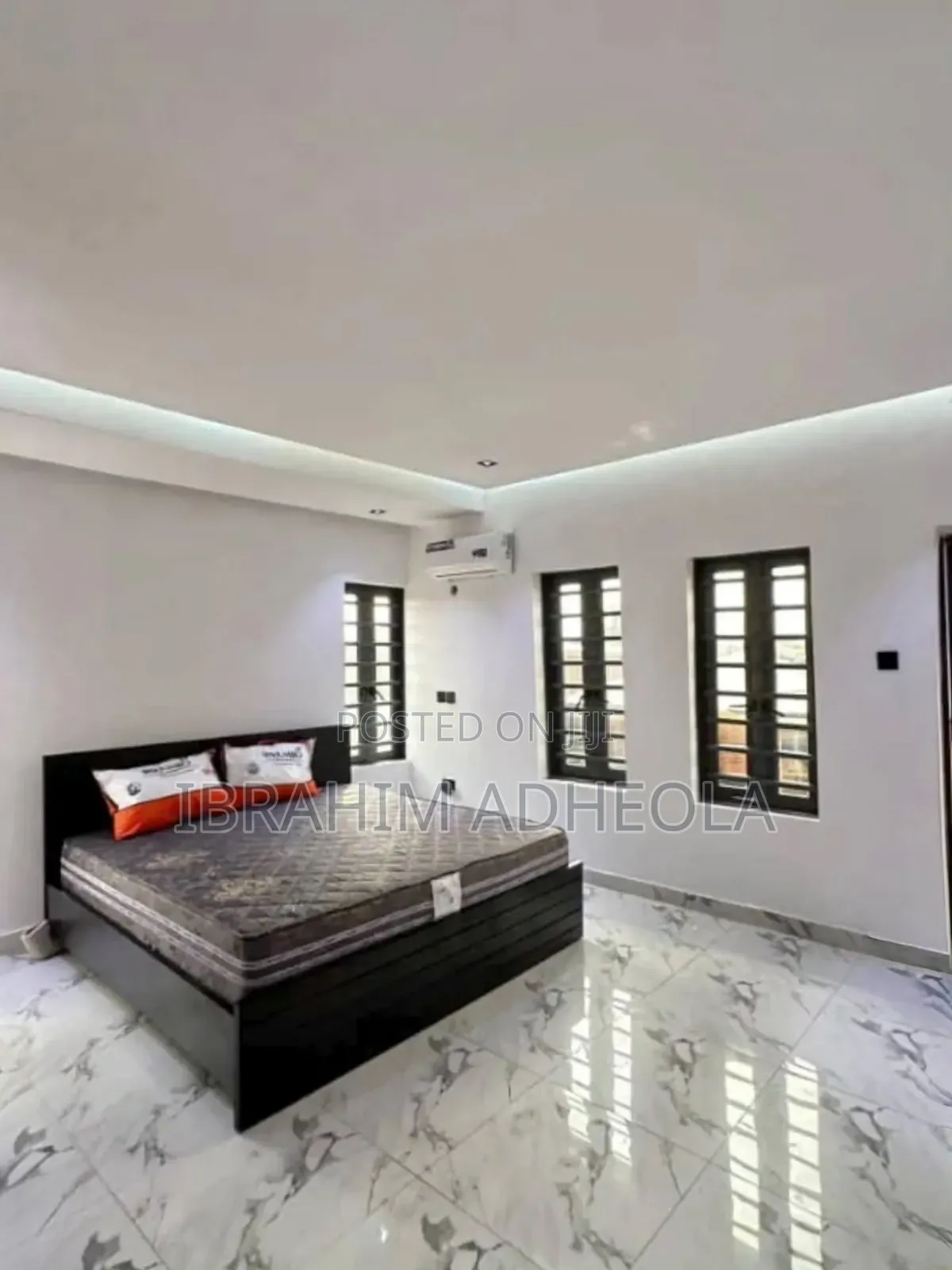 3bdrm Apartment in Akoka for sale in Akoka