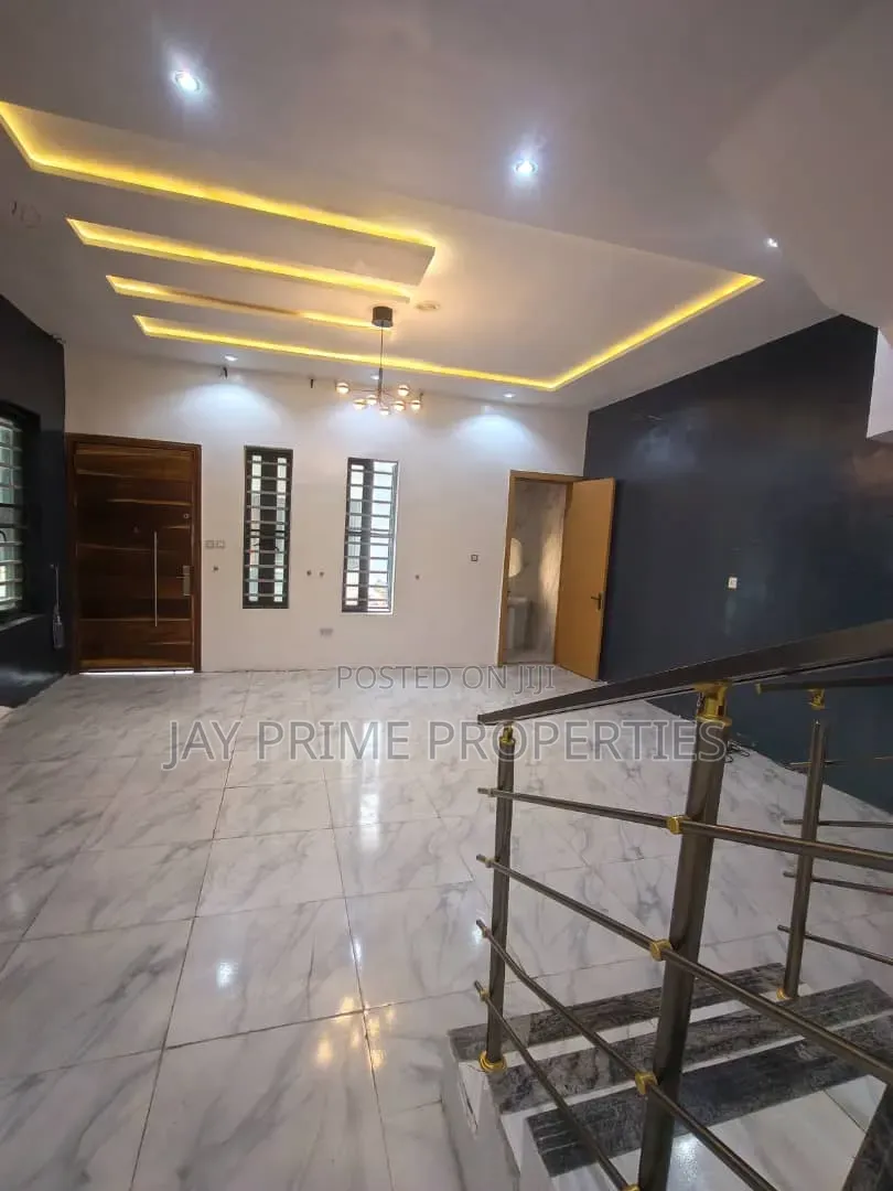 4bdrm Duplex in Oral Estate, Lekki for rent in Lekki