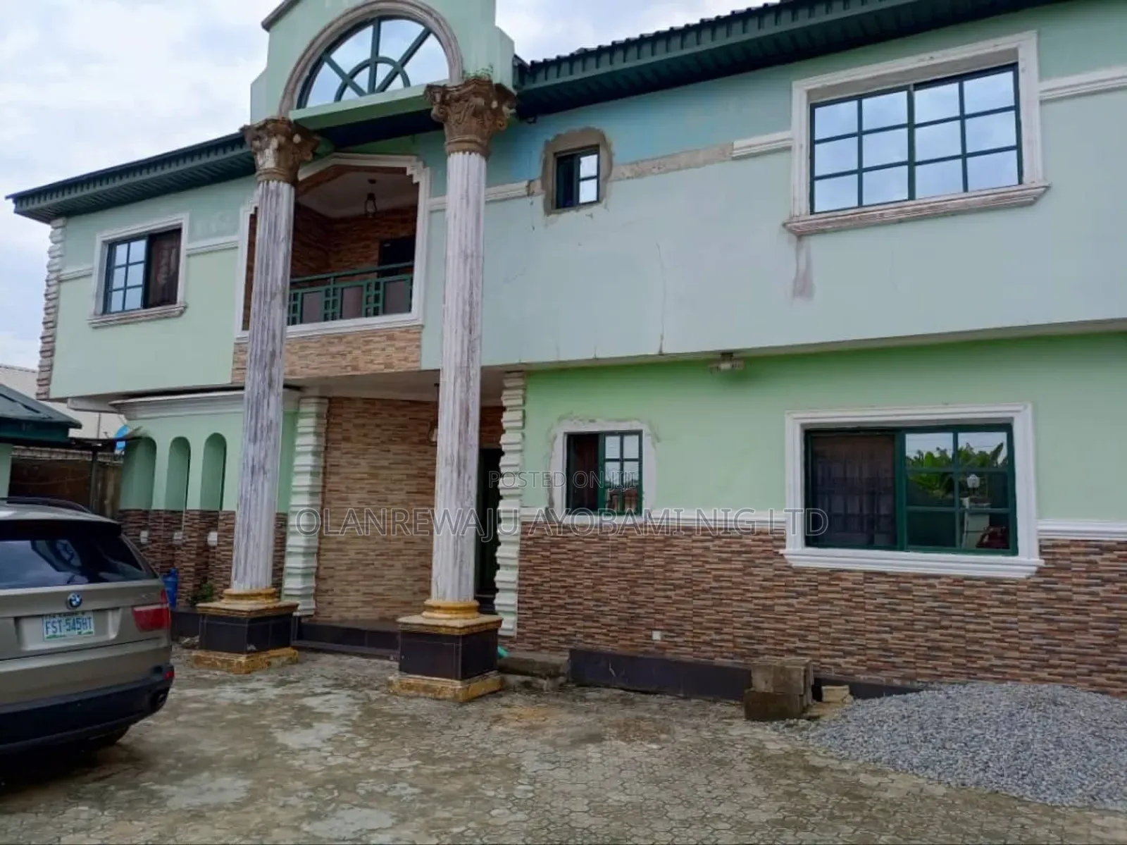 12bdrm House in Awoyaya for sale in Awoyaya