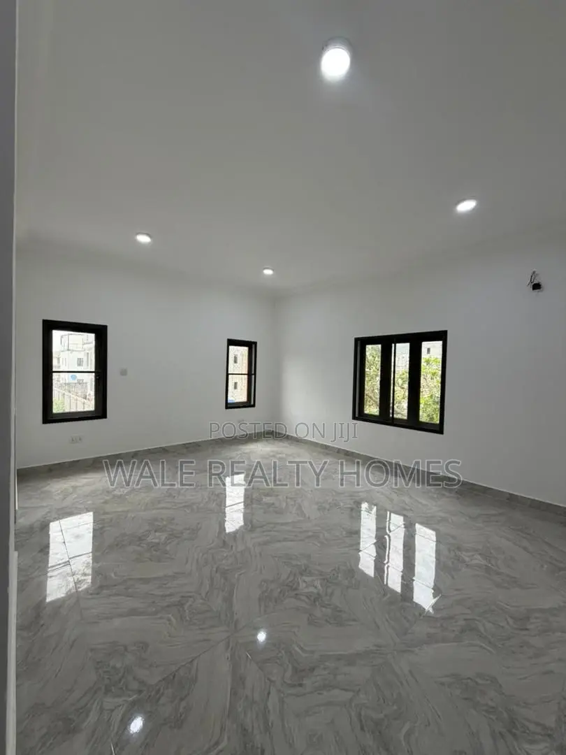 Furnished 3bdrm Block of Flats in Katampe Main for sale in Katampe (Main)