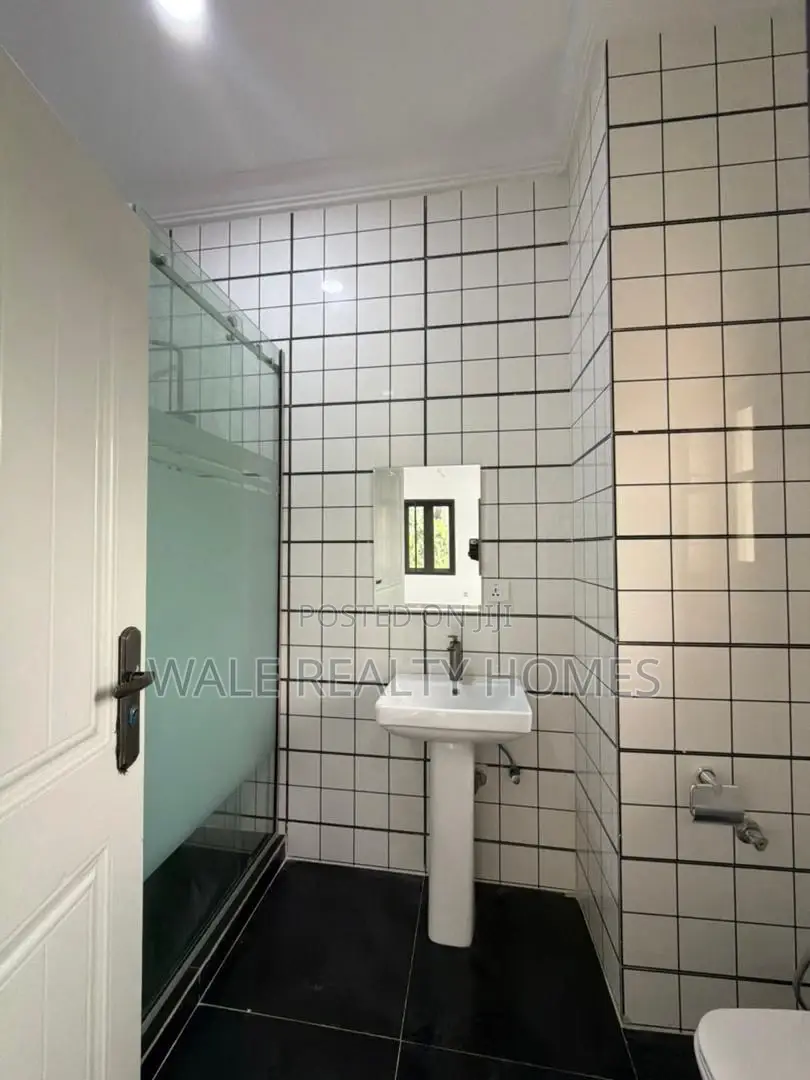 Furnished 3bdrm Block of Flats in Katampe Main for sale in Katampe (Main)