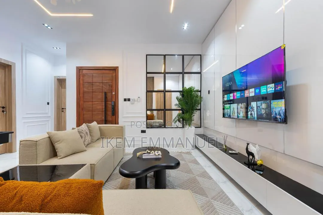 Casa Beige (New 2 Bedroom Apartment ) in Ologolo