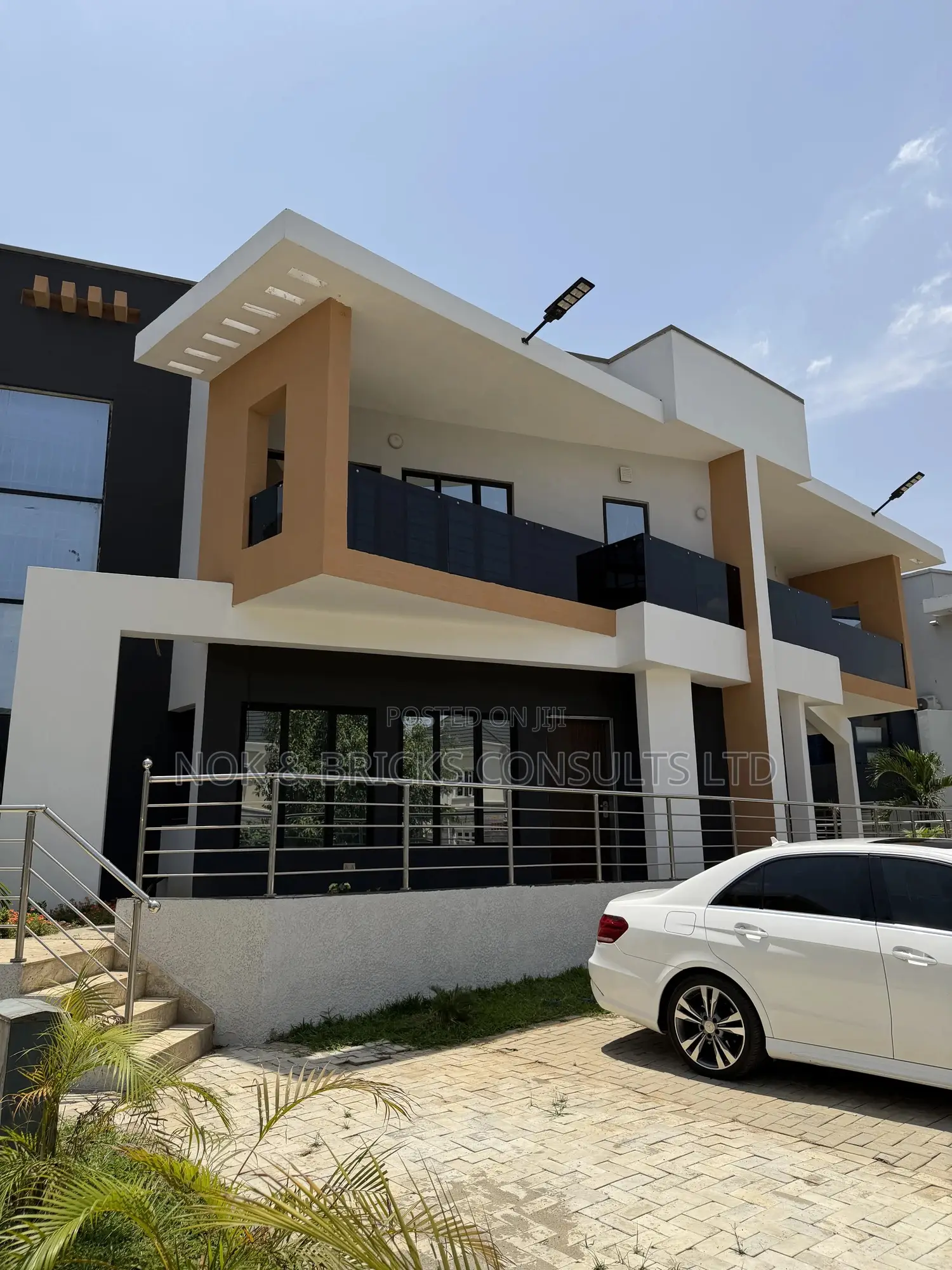 4bdrm Duplex in The Bridge Estate, Galadimawa for sale in Galadimawa