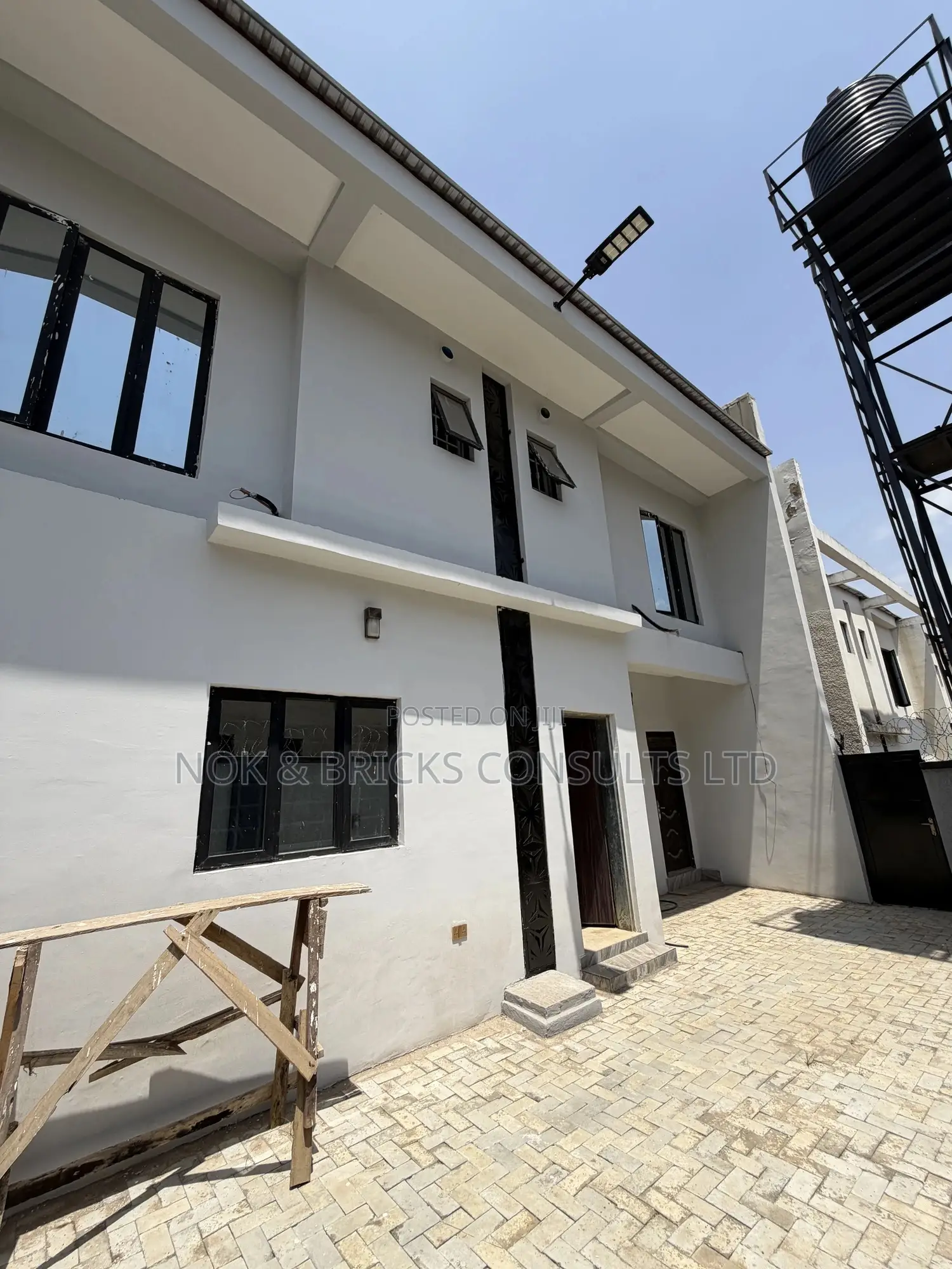 4bdrm Duplex in The Bridge Estate, Galadimawa for sale in Galadimawa