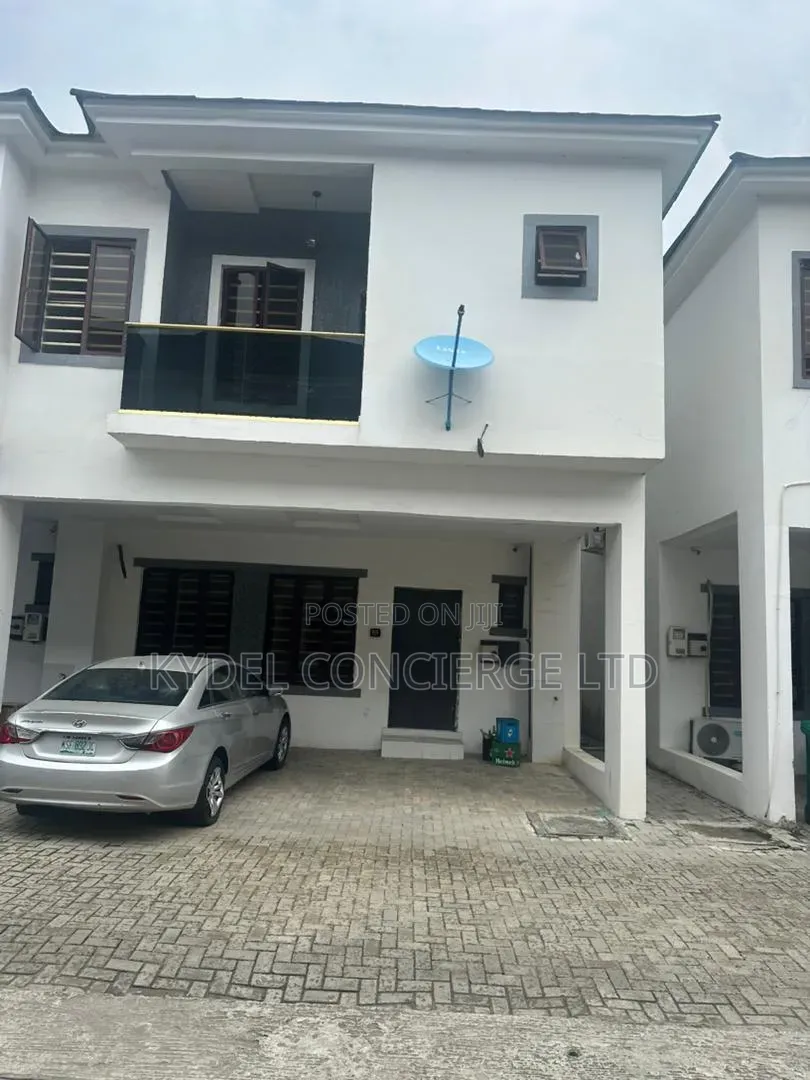 4bedroom Terrace in Ikota for Sale in Ikota