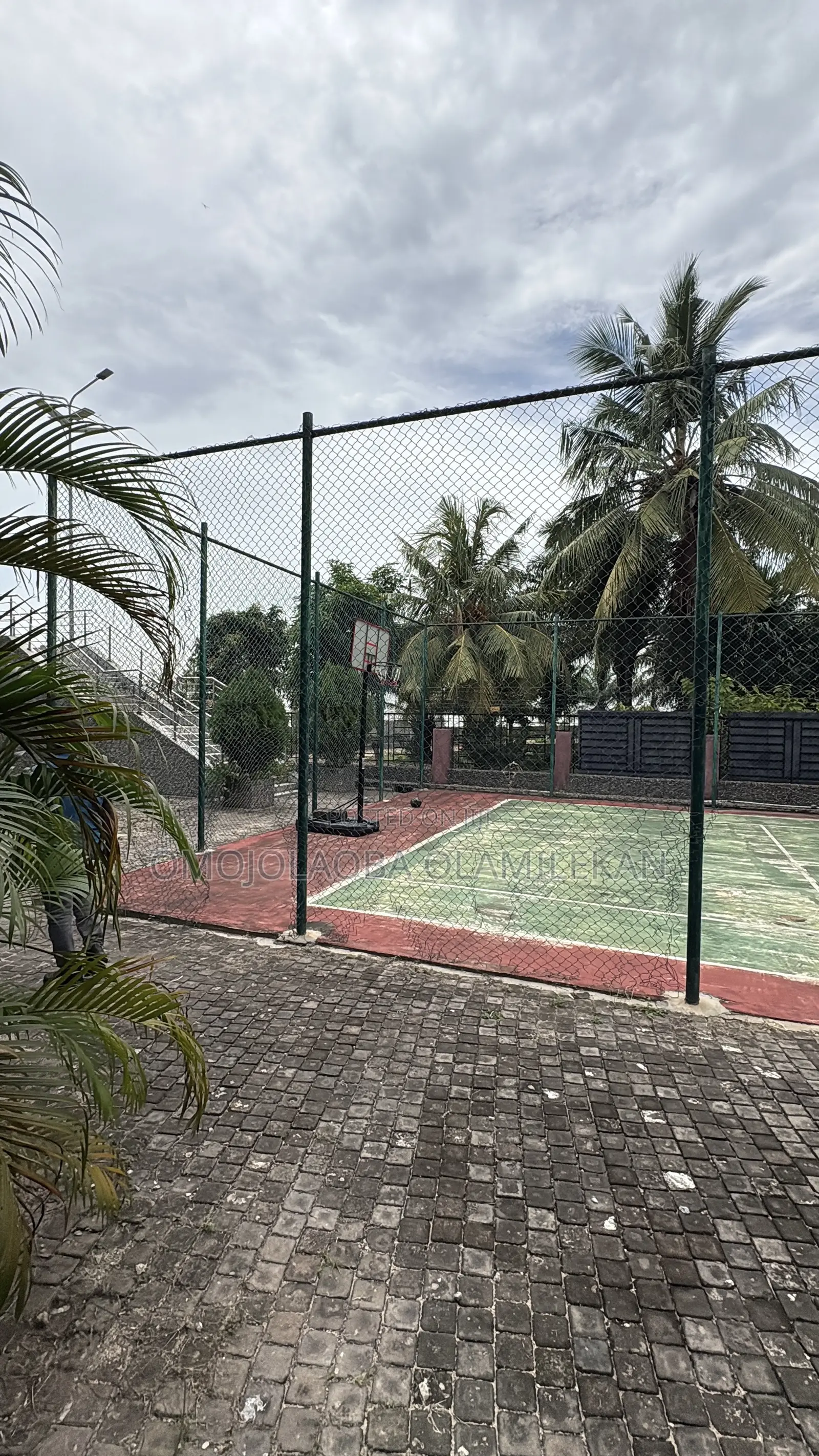 3bdrm Apartment in Ikoyi for rent in Ikoyi