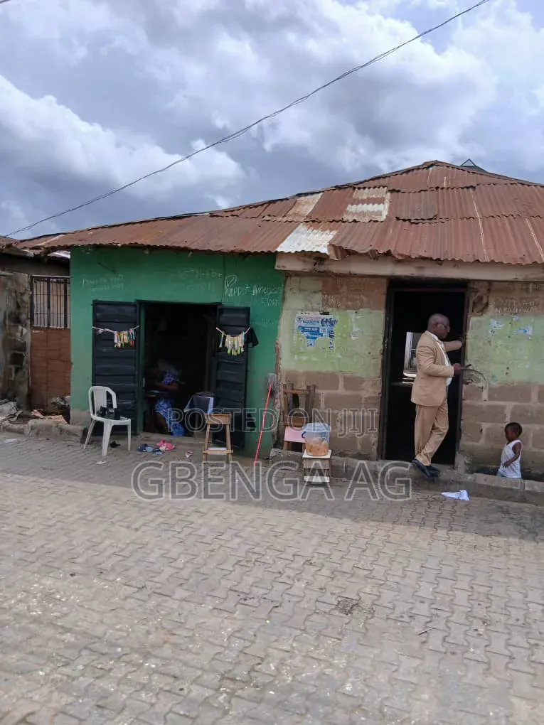 Full Plot With Demolishable Bungalow for Sale at Agege Lagos in Oke-Odo