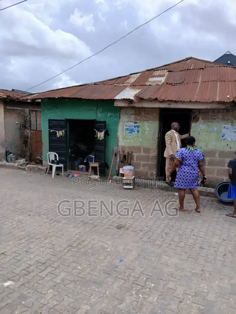 Full Plot With Demolishable Bungalow for Sale at Agege Lagos in Oke-Odo