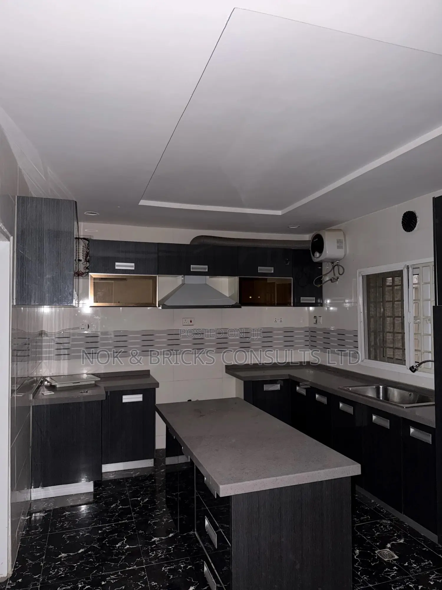 4bdrm Duplex in Josh Luxury Court, Guzape District for sale in Guzape District